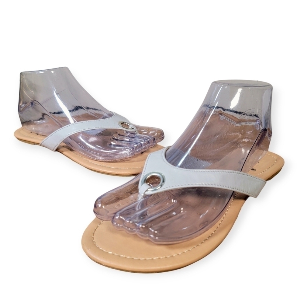 Etc. Rue 21 Light Gray Flip Flop Sandals Size 7/8
